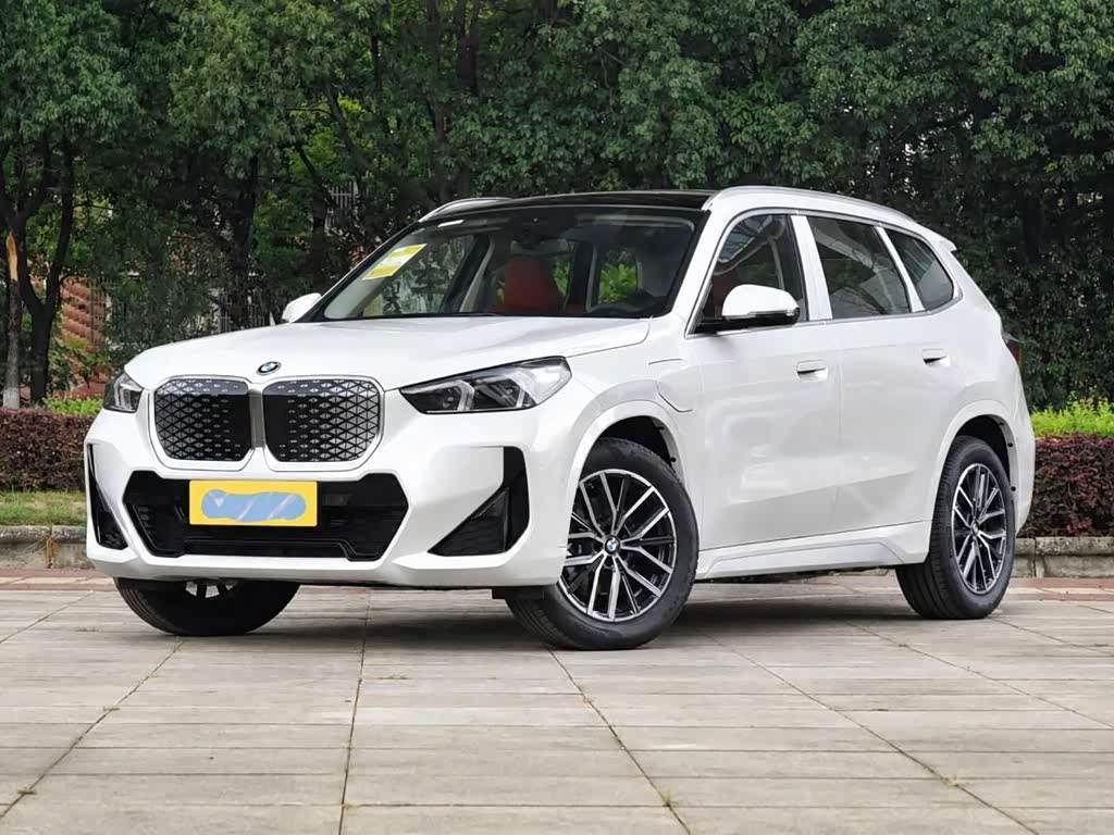 BMW iX1 2025 eDrive25L M Sport