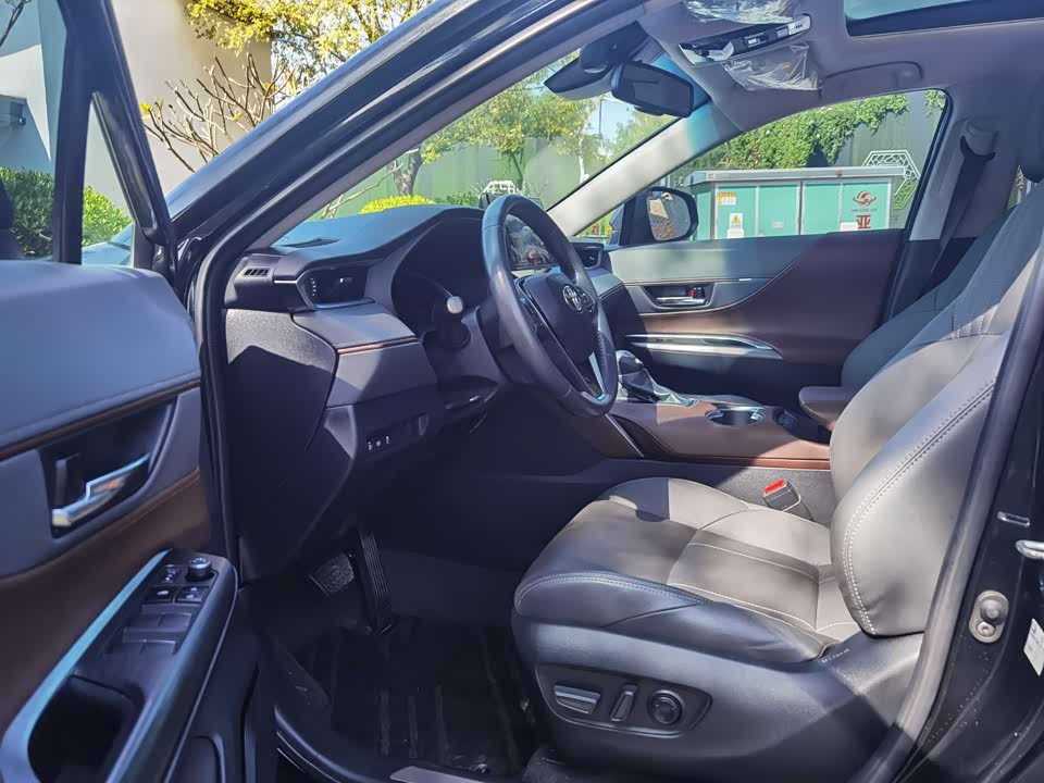 Toyota Ling Fang HARRIER