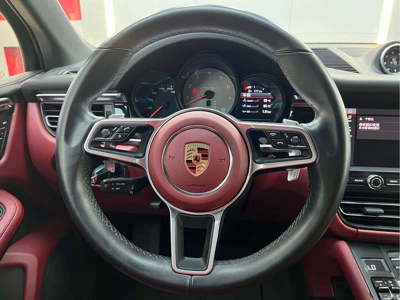 Porsche Macan, 2020 11