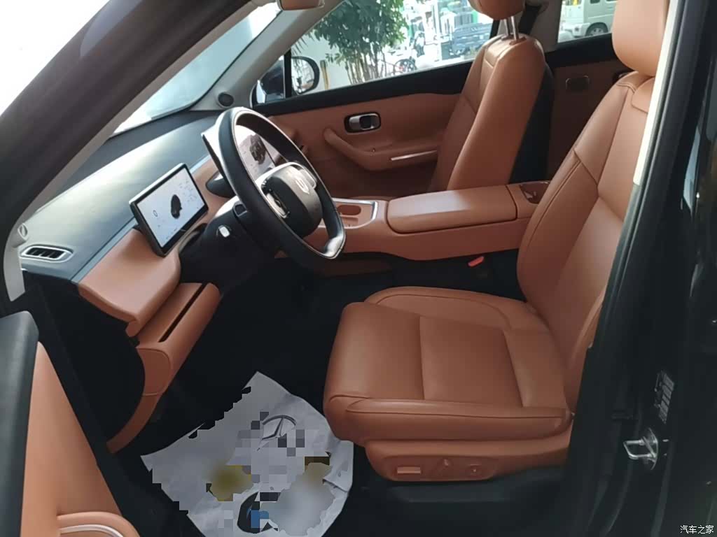 Leapmotor C16, 2025 15