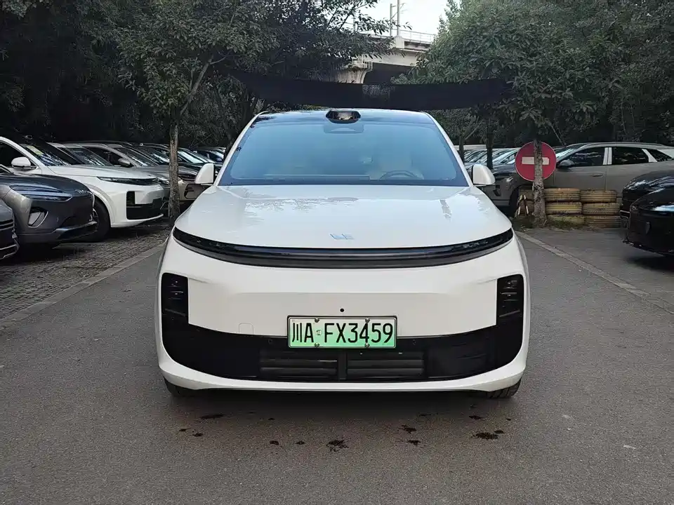 Li Auto Ideal L6
