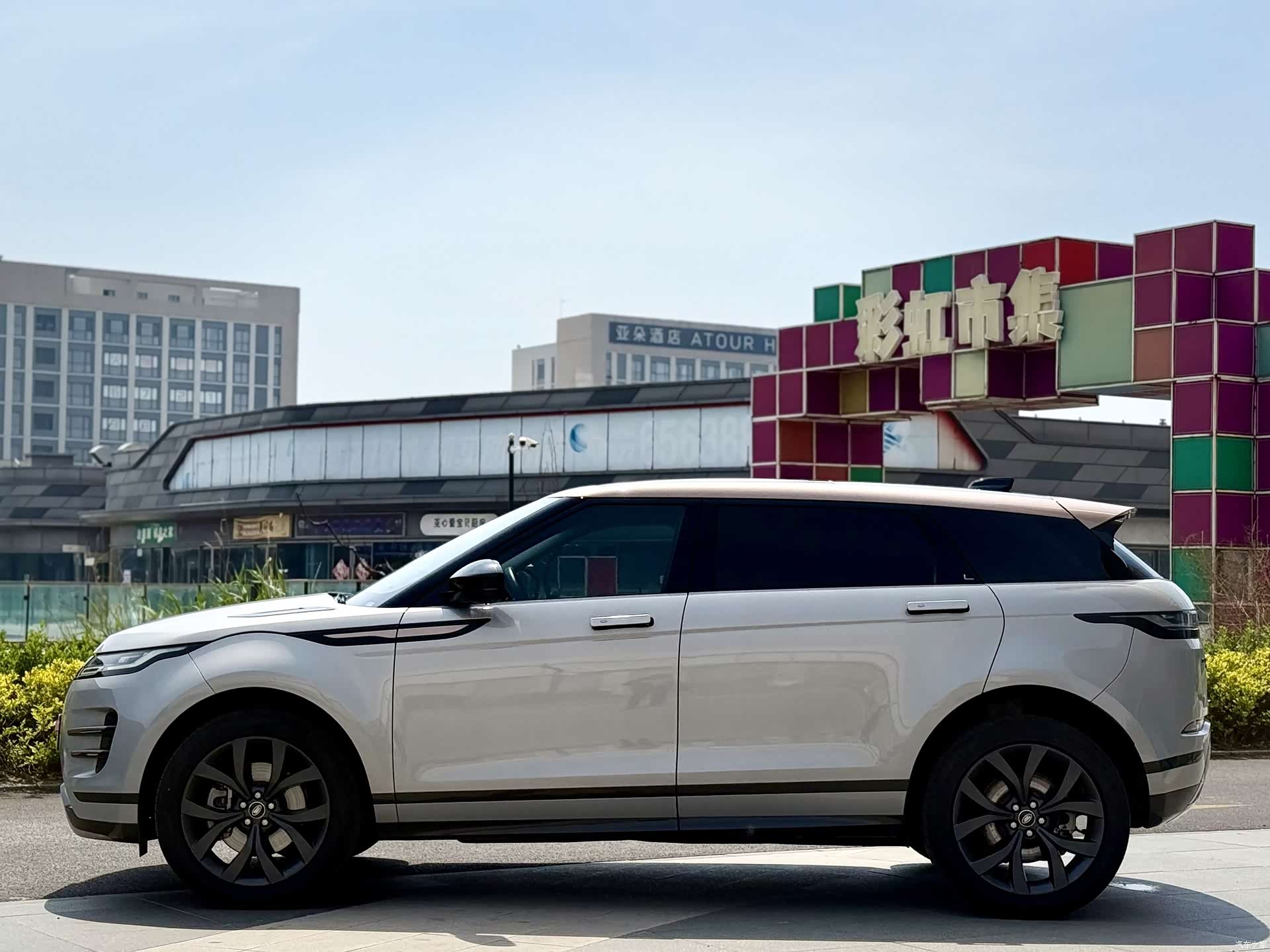 Land Rover Range Rover, 2024 3