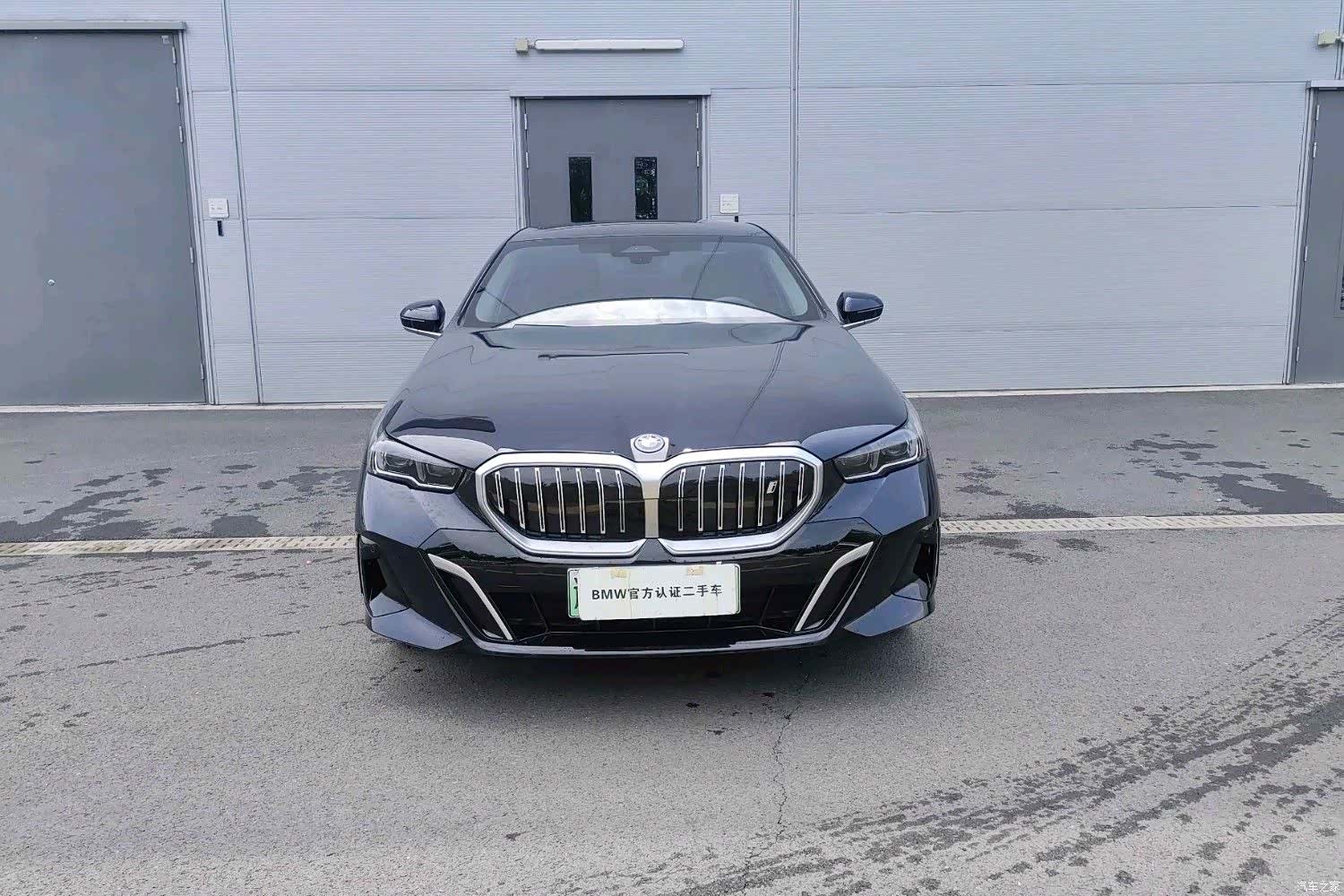 BMW i5, 2025 2