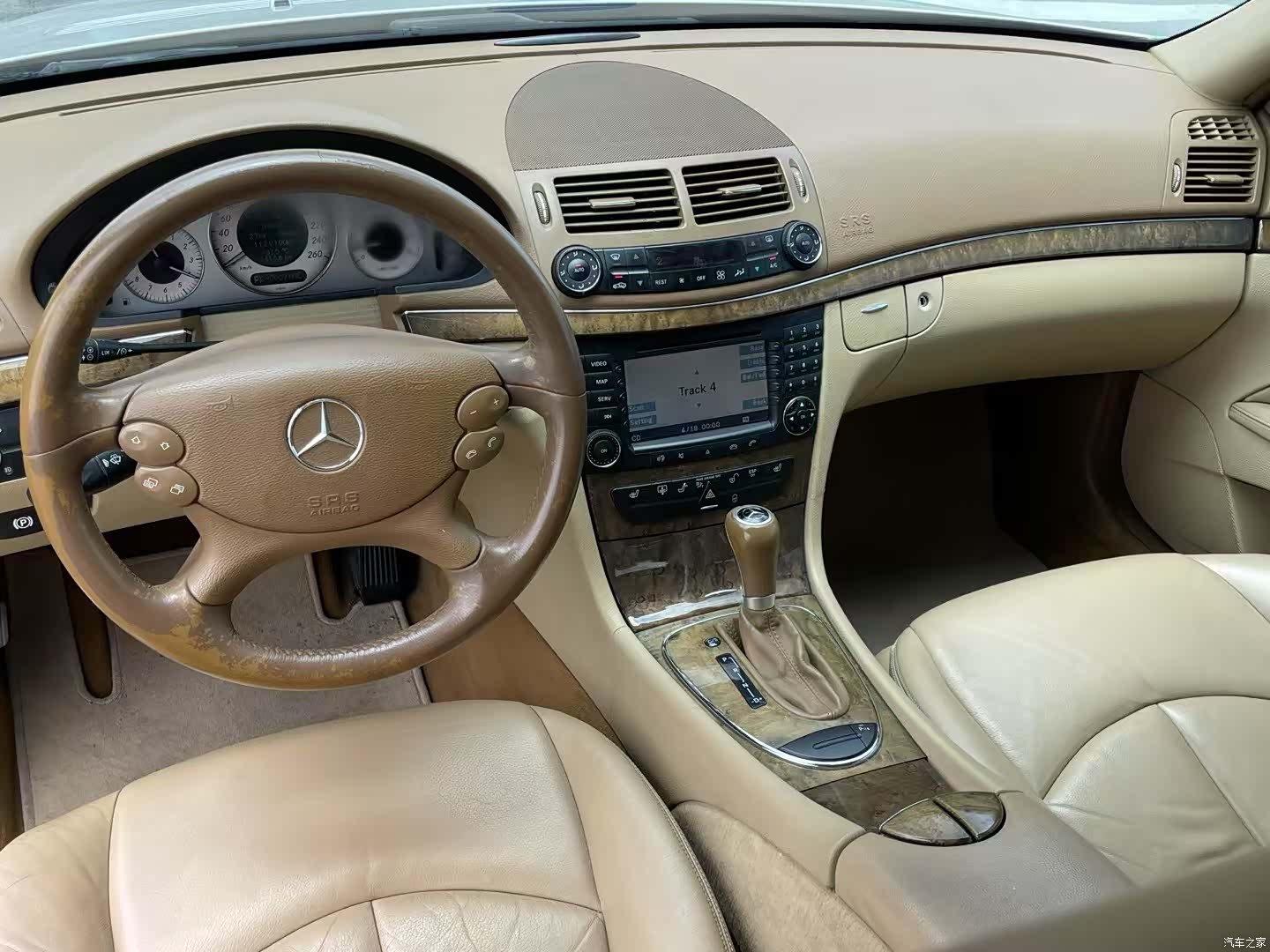 Mercedes-Benz E-Class, 2007 6
