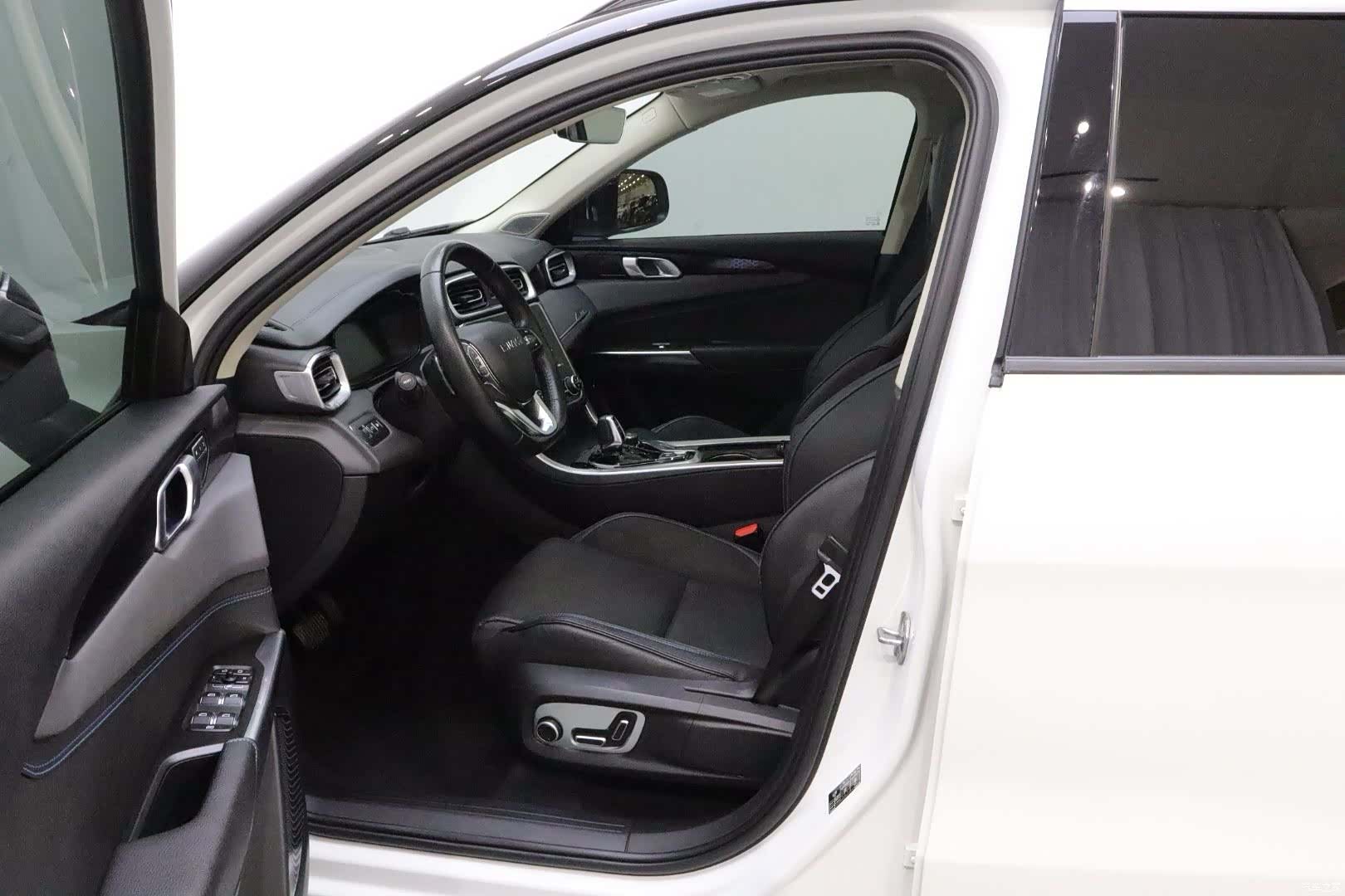 Lynk & Co 01, 2019 11