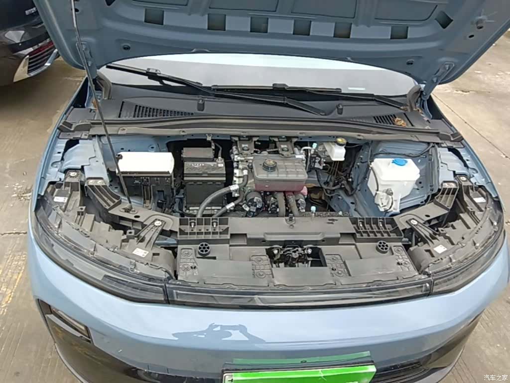 Leapmotor B01, 2025 20