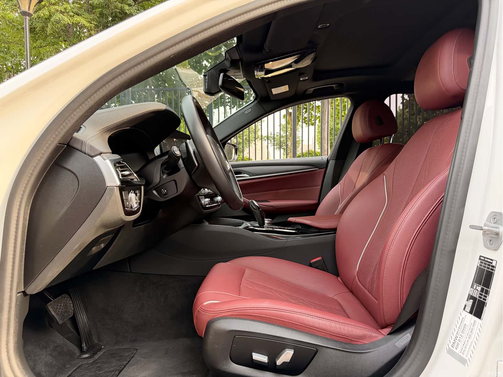 BMW 5 Series, 2023 все фото