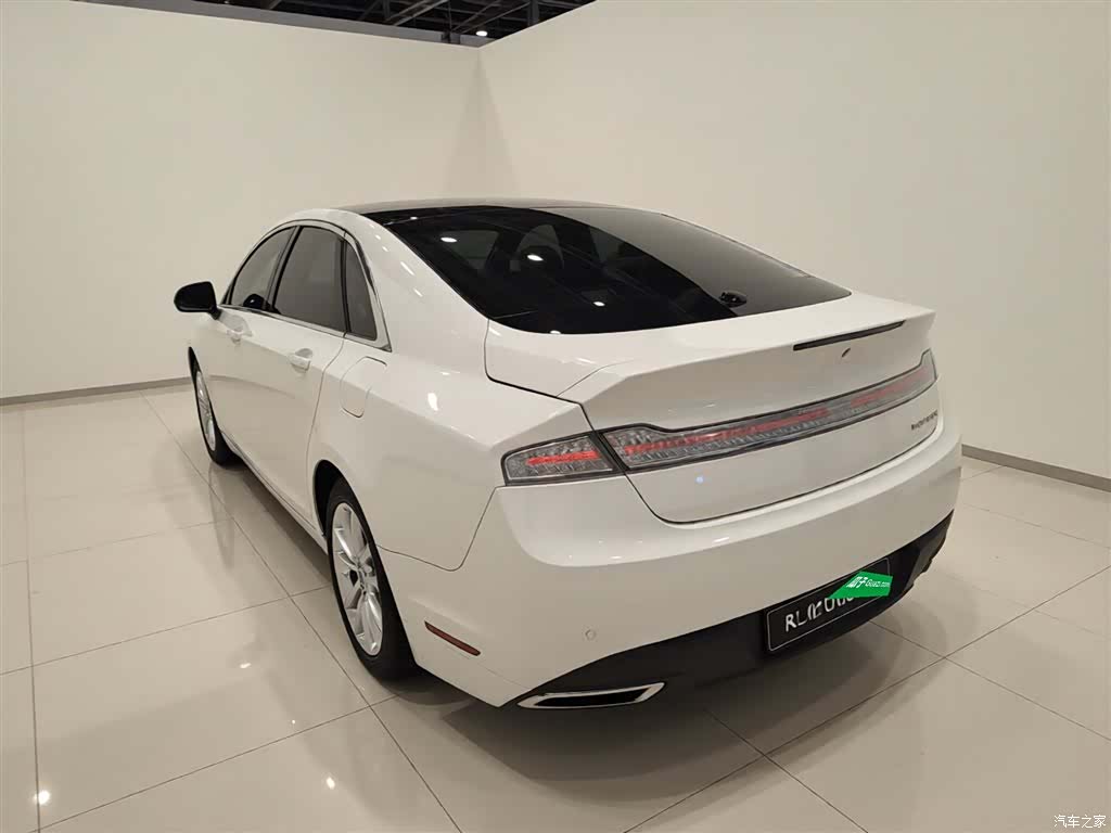Lincoln MKZ, 2015 все фото