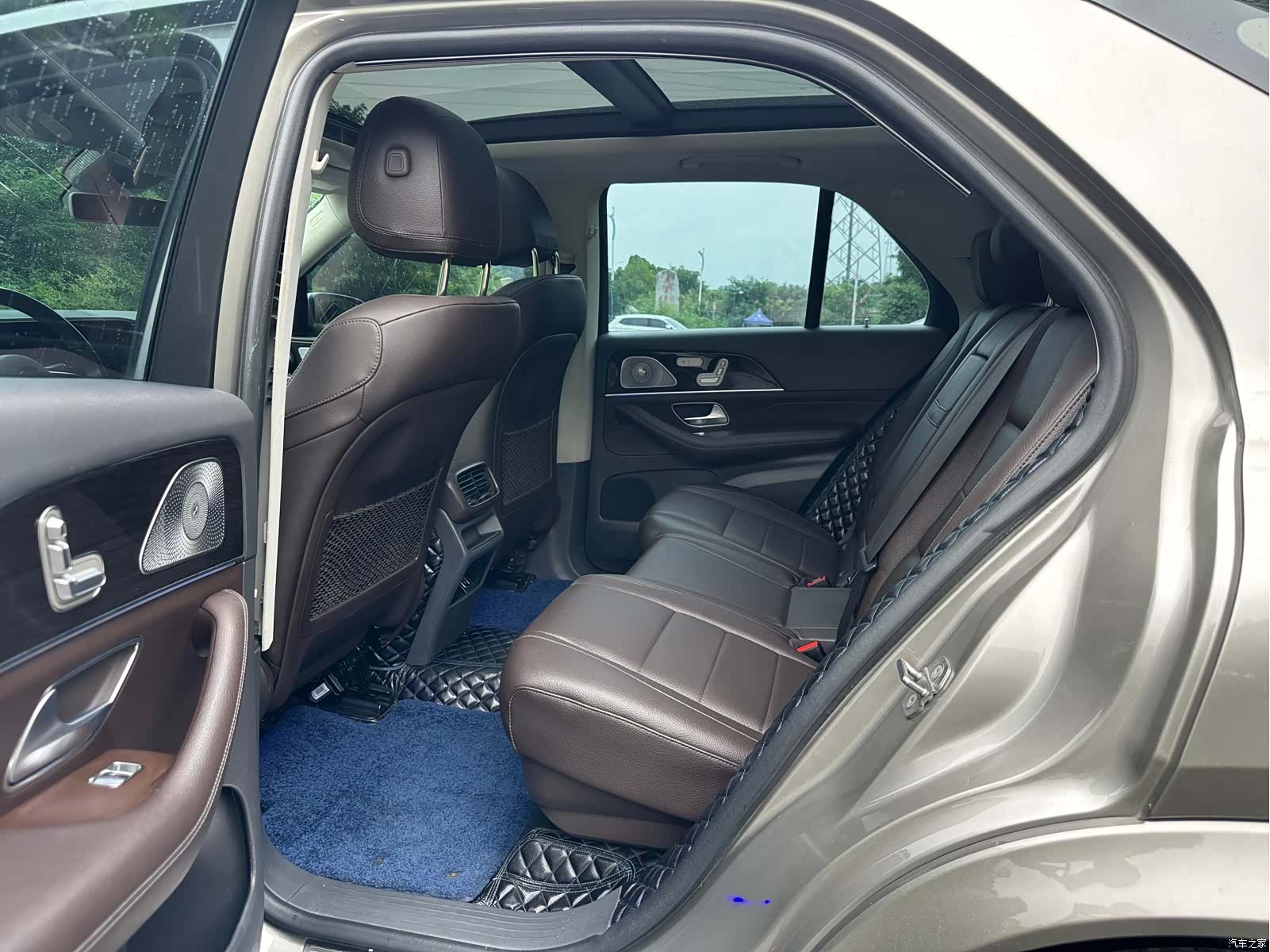 Mercedes-Benz GLE, 2019 8