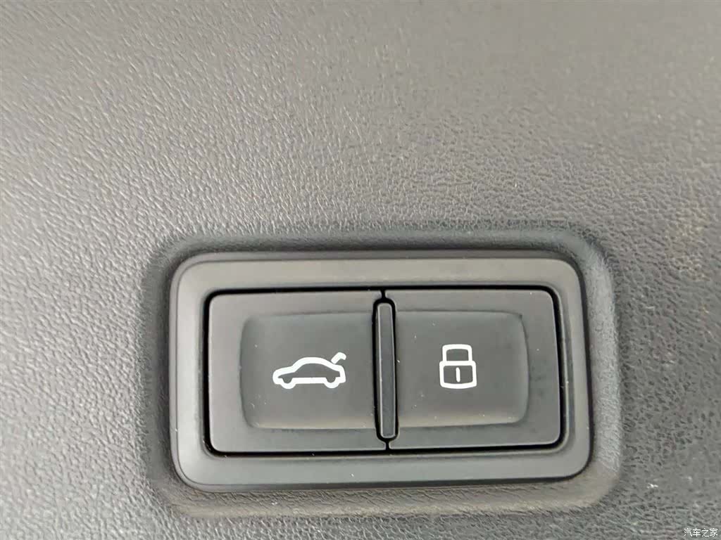 Audi Q6, 2023 27