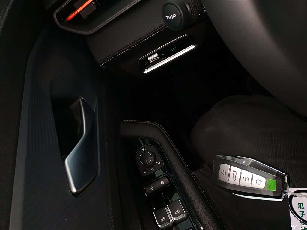 Geely Binray, 2026 9