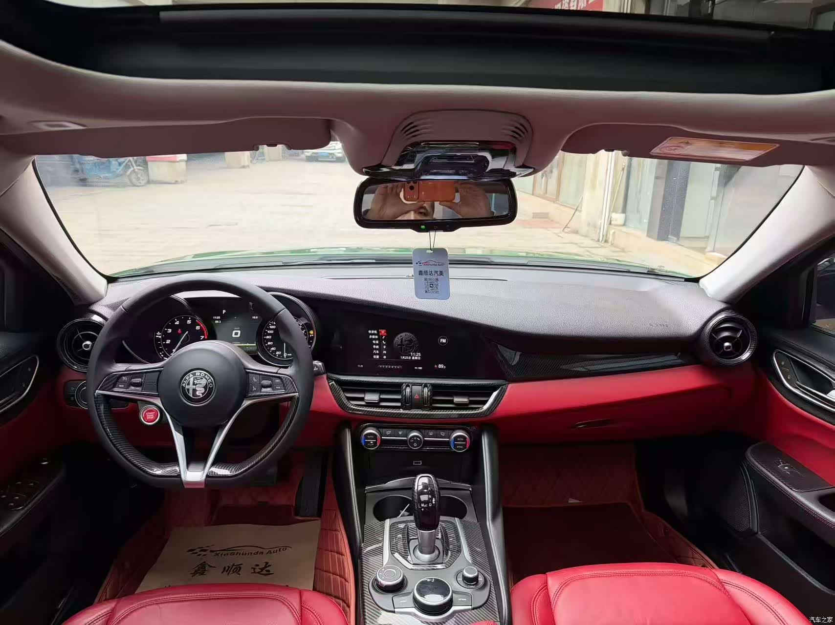 Alfa Romeo Giulia, 2019 6