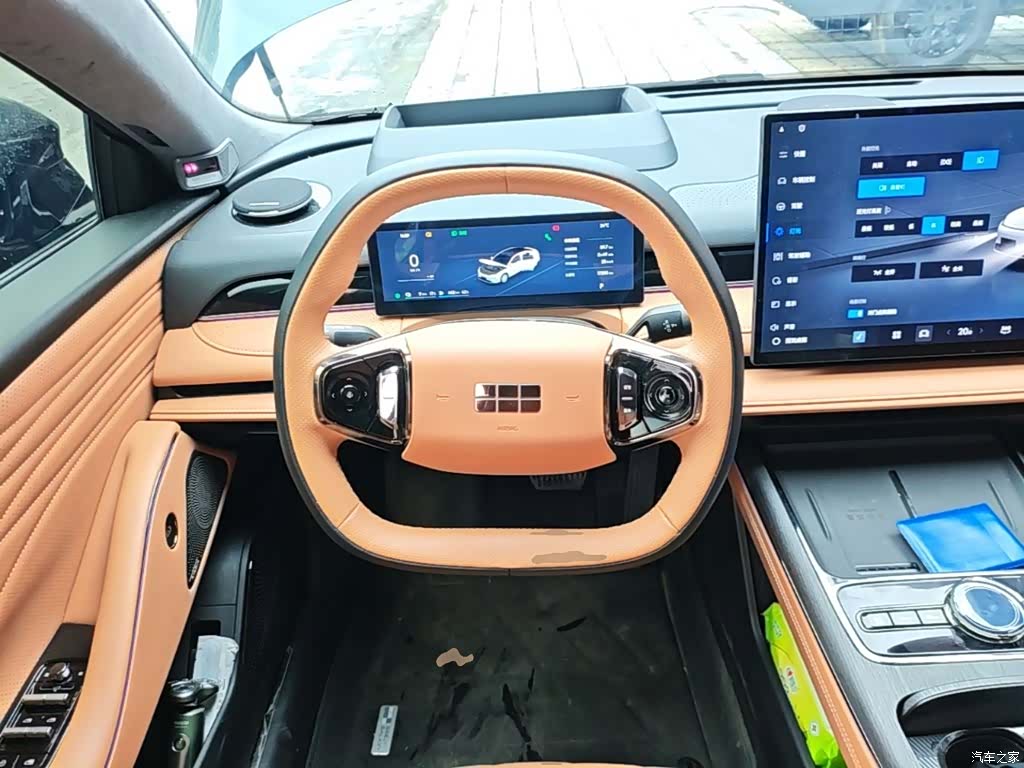 Geely 8, 2025 11