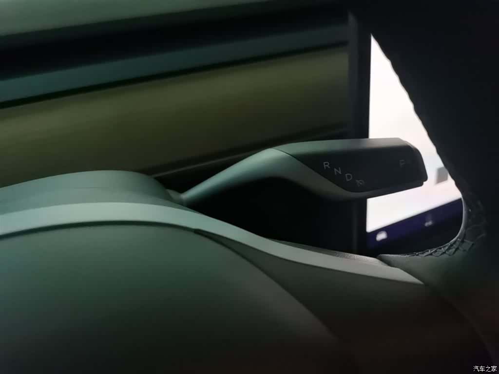 Tesla Model 3, 2022 14