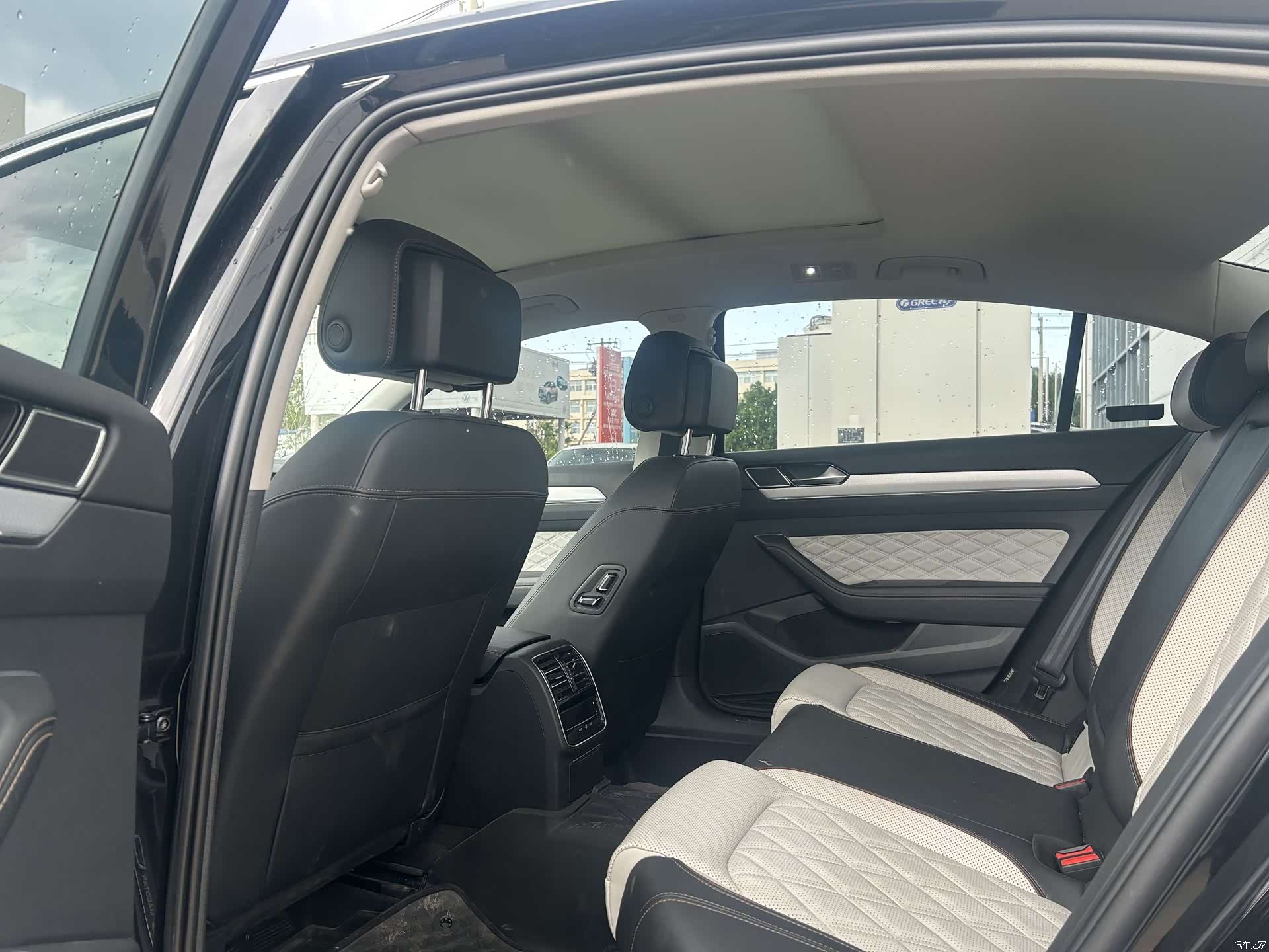Volkswagen Magotan, 2025 7