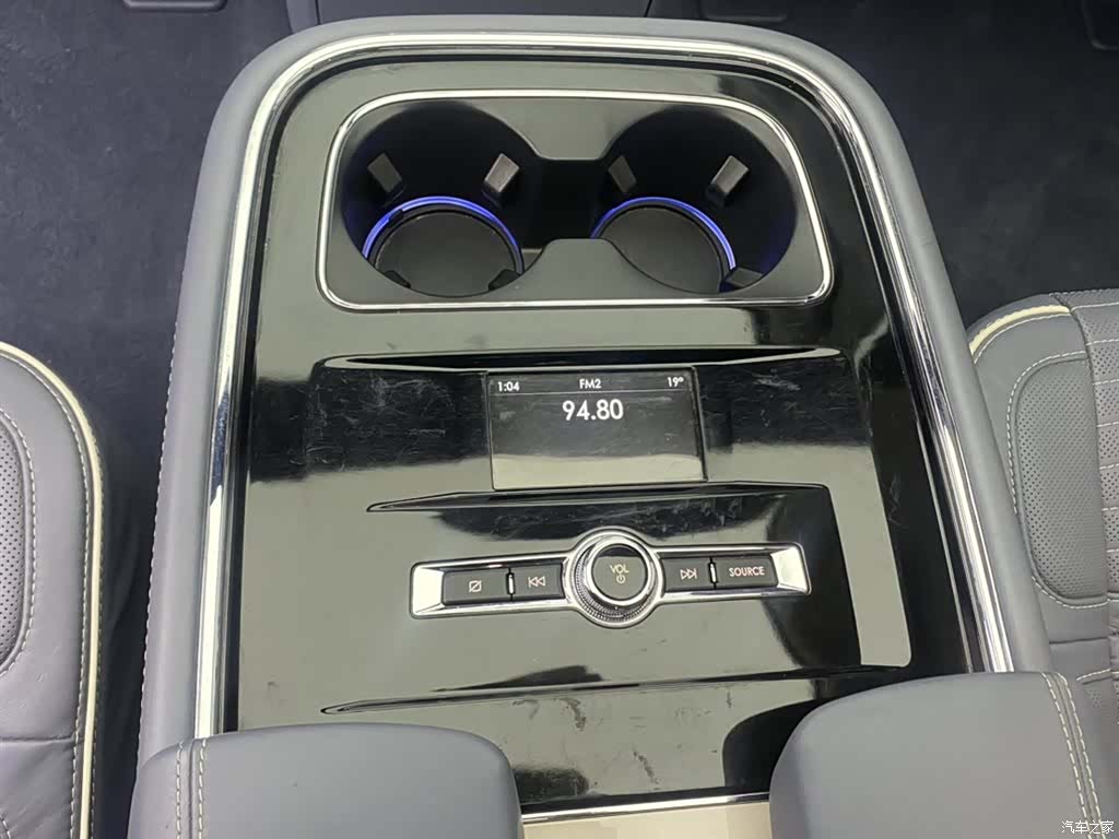 Lincoln Navigator, 2023 21