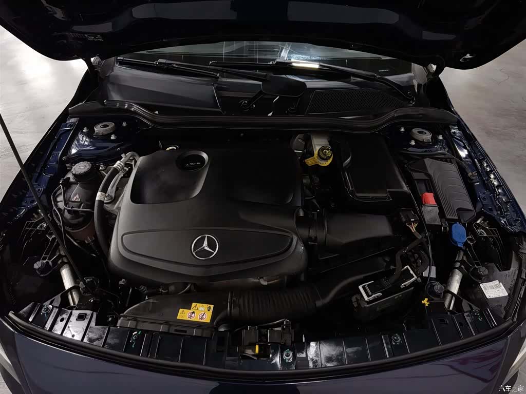 Mercedes-Benz GLA, 2018 6
