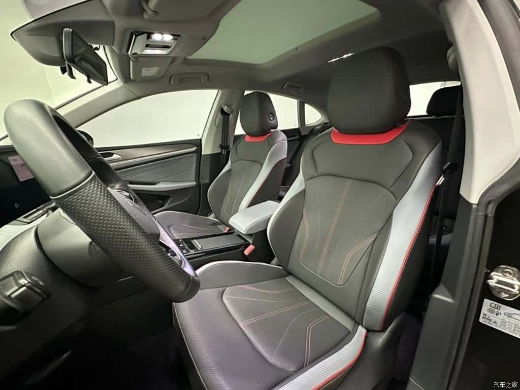 Volkswagen Lamando, 2023 14