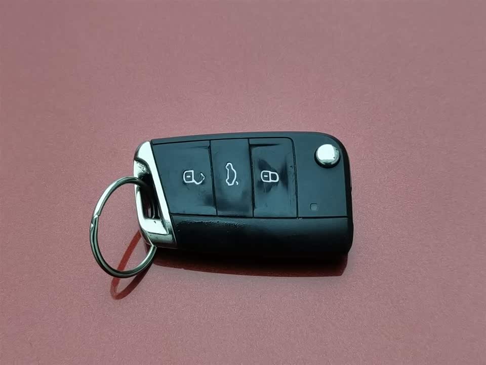 Volkswagen T-ROC exploring Songs