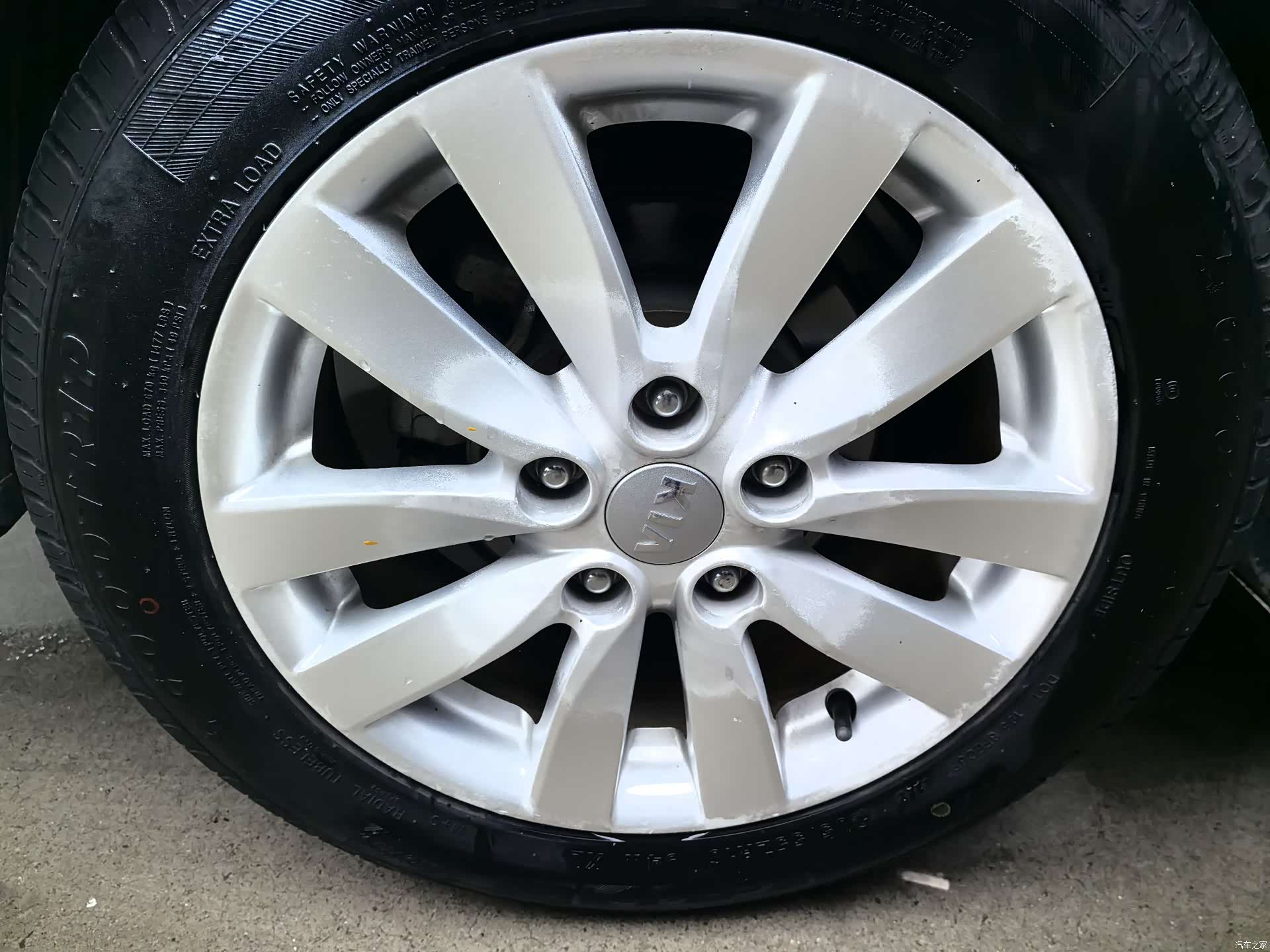 Kia K3, 2013 15