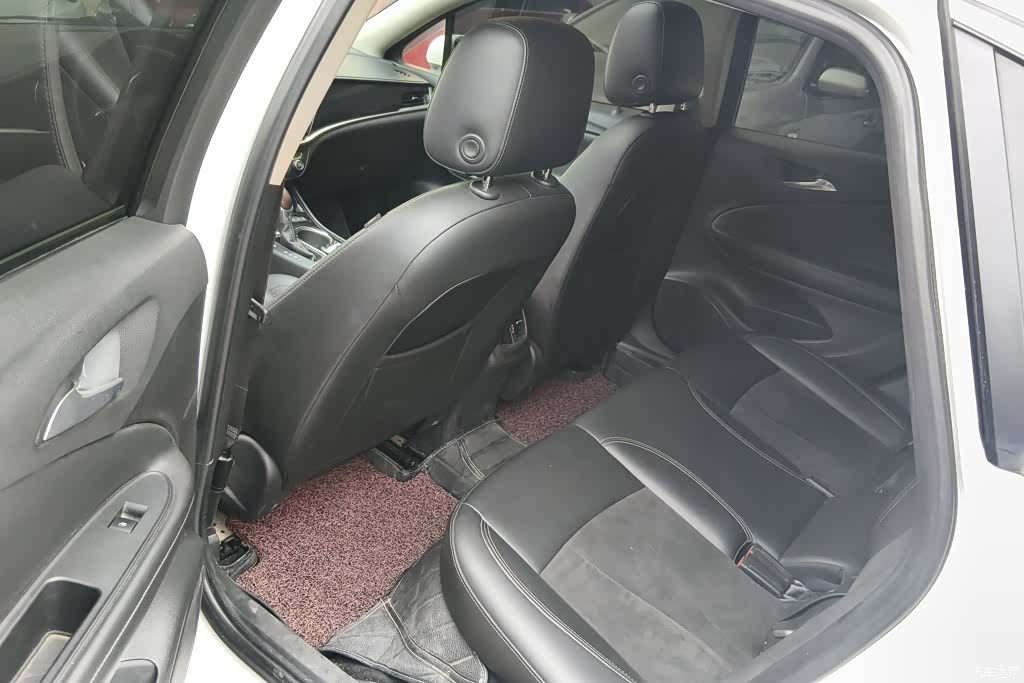 Buick Verano, 2016 10