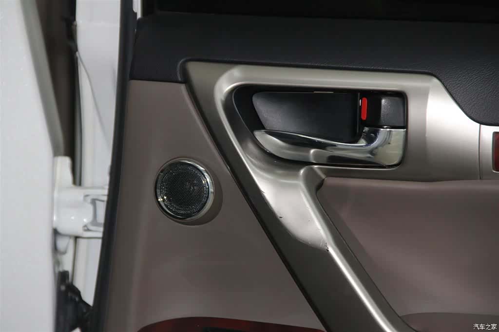Lexus GX, 2012 19
