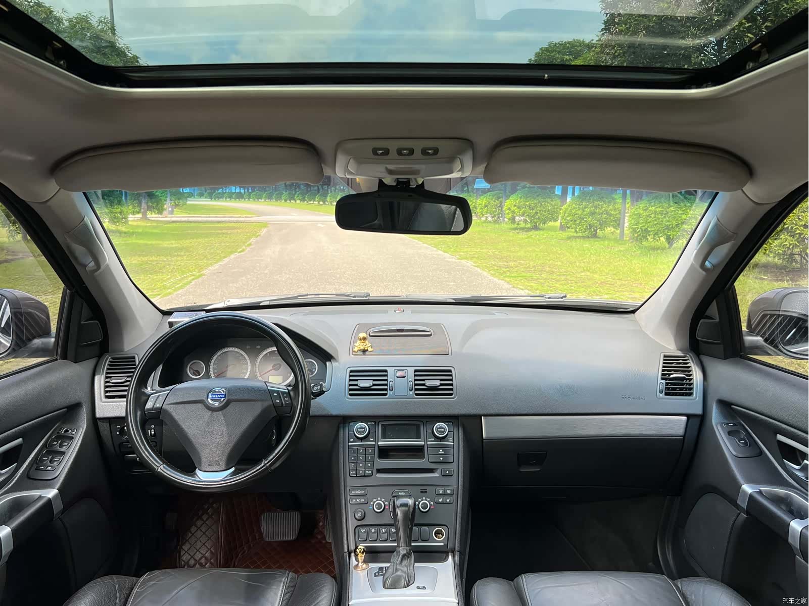 Volvo XC90, 2014 13