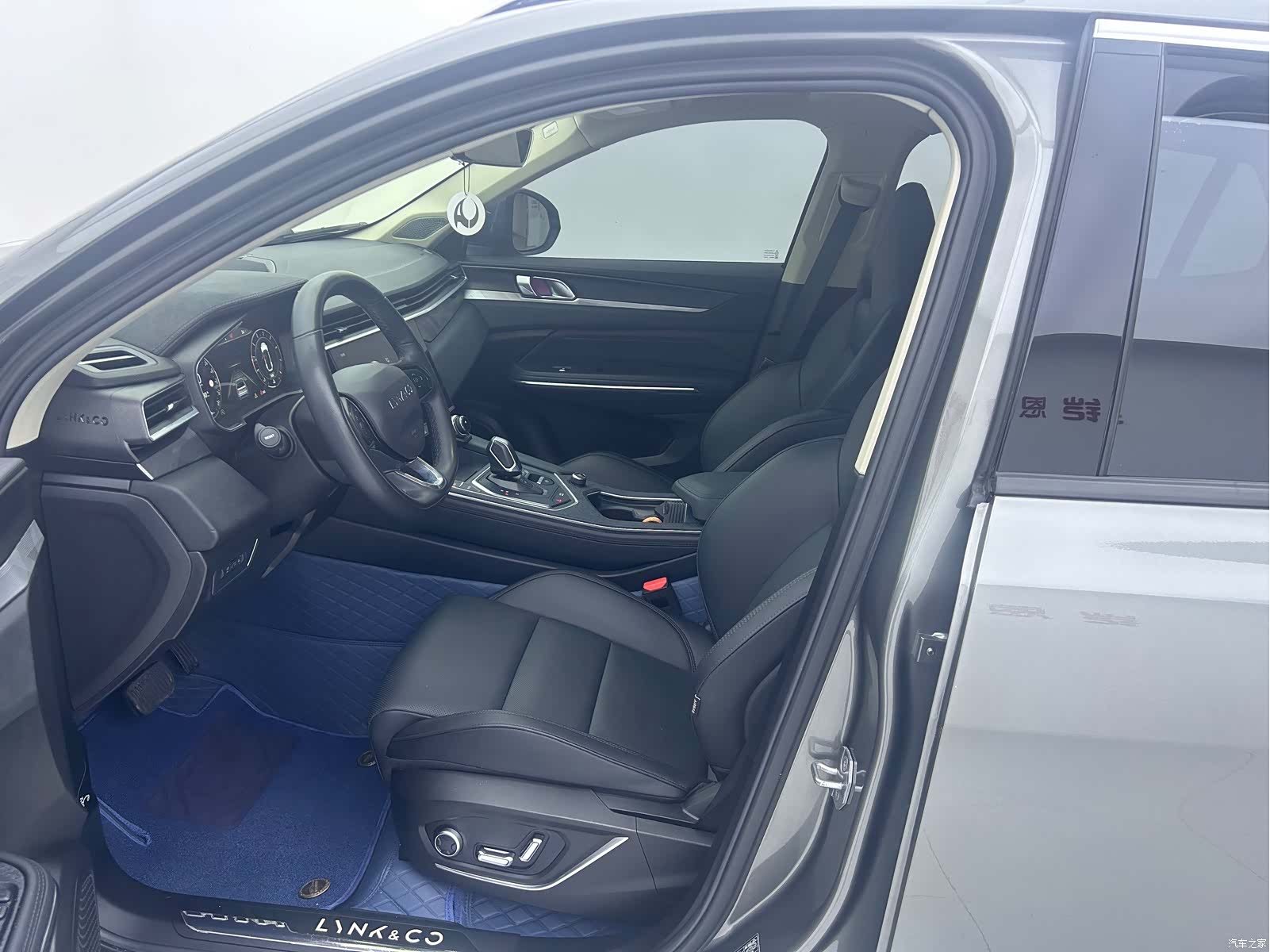 Lynk & Co 01, 2022 10