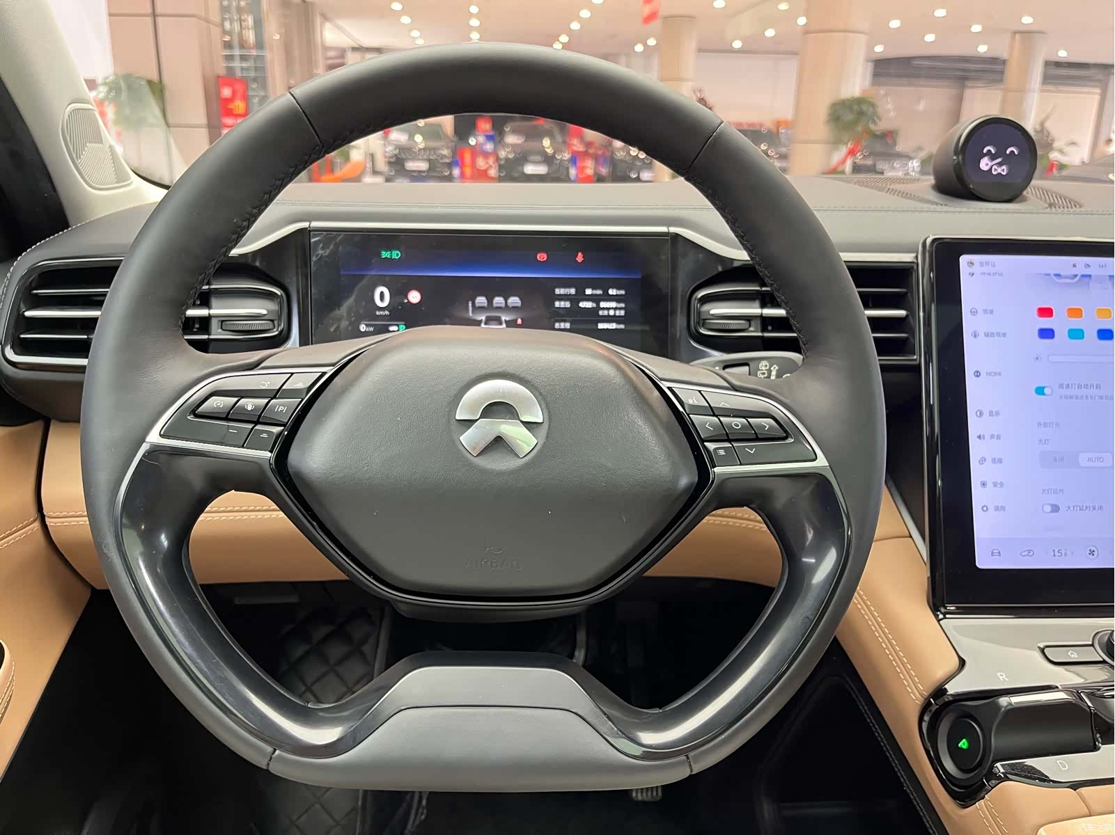 NIO ES8, 2018 15