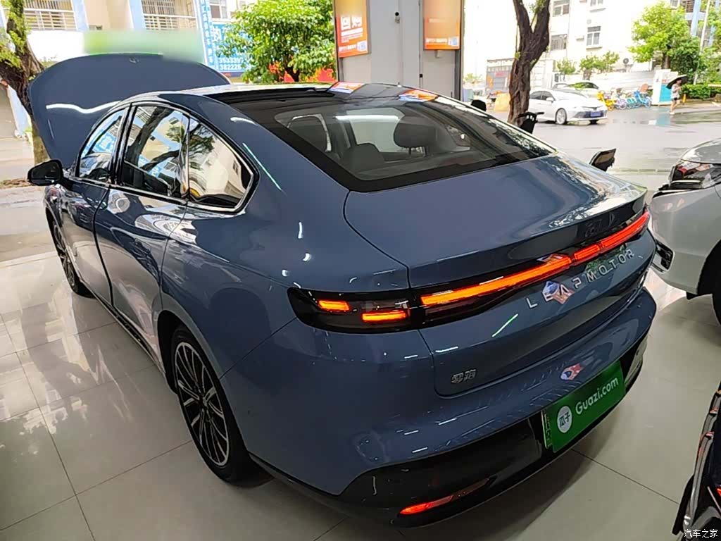 Leapmotor B01, 2025 все фото