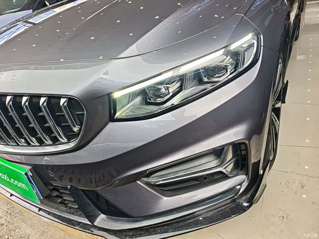 Geely Preface, 2024 18