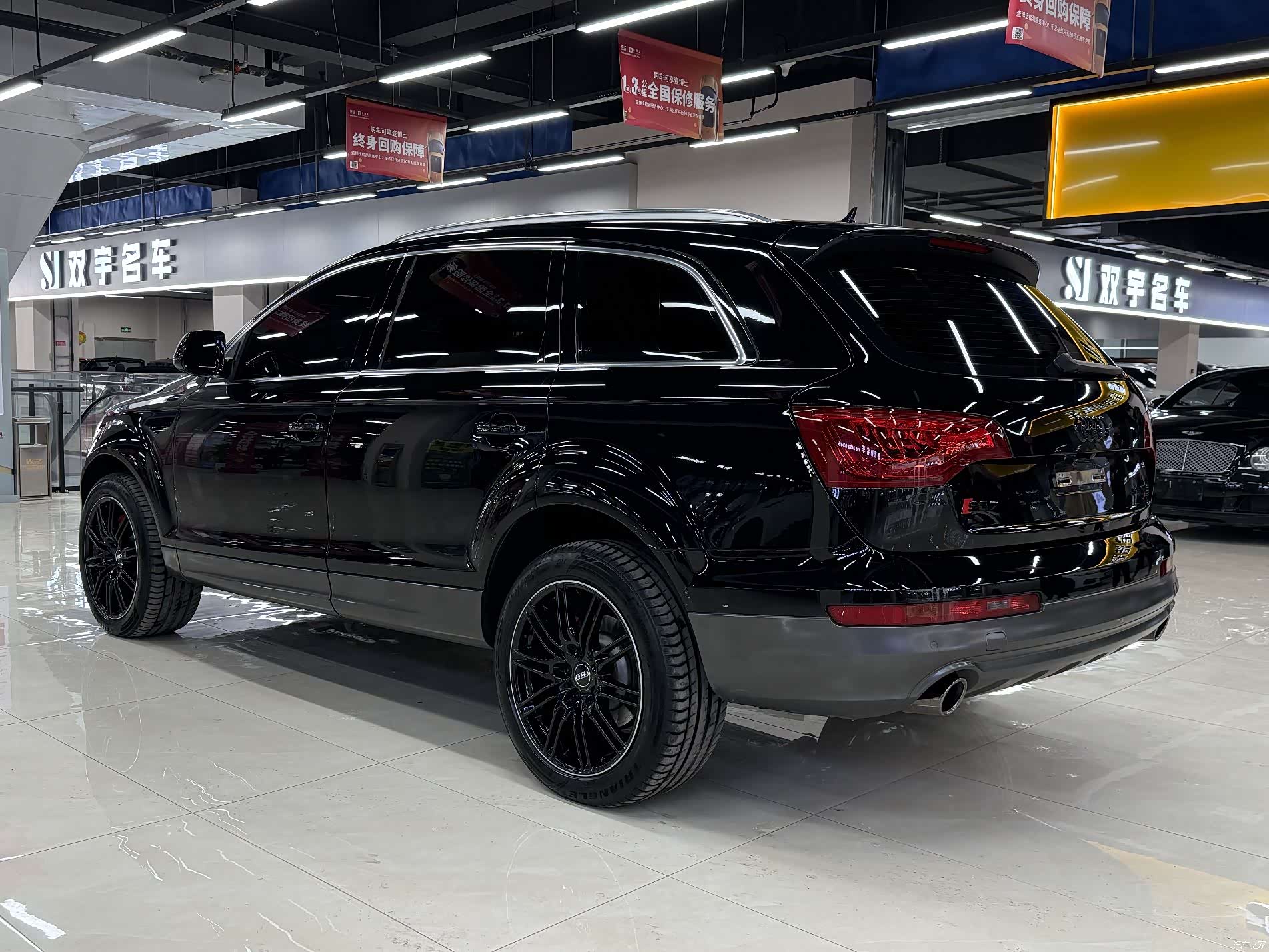 Audi Q7, 2011 7