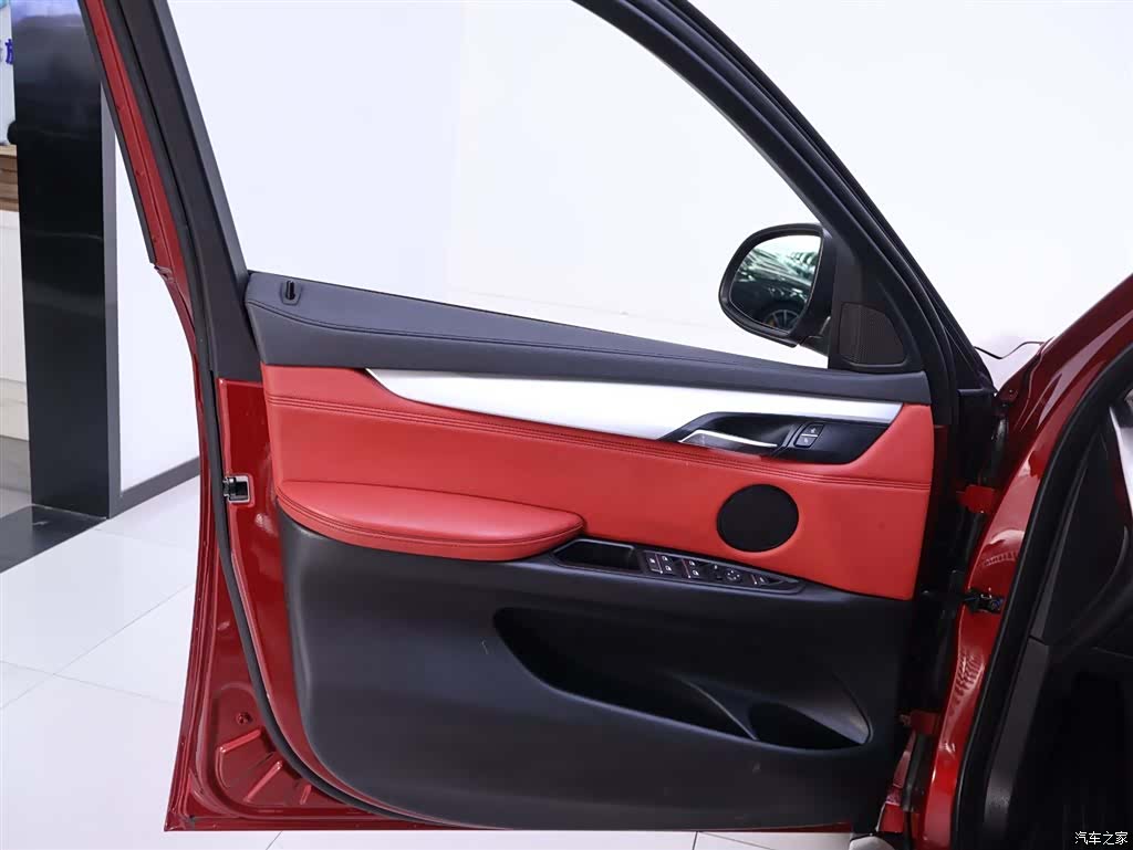 BMW X6, 2018 18