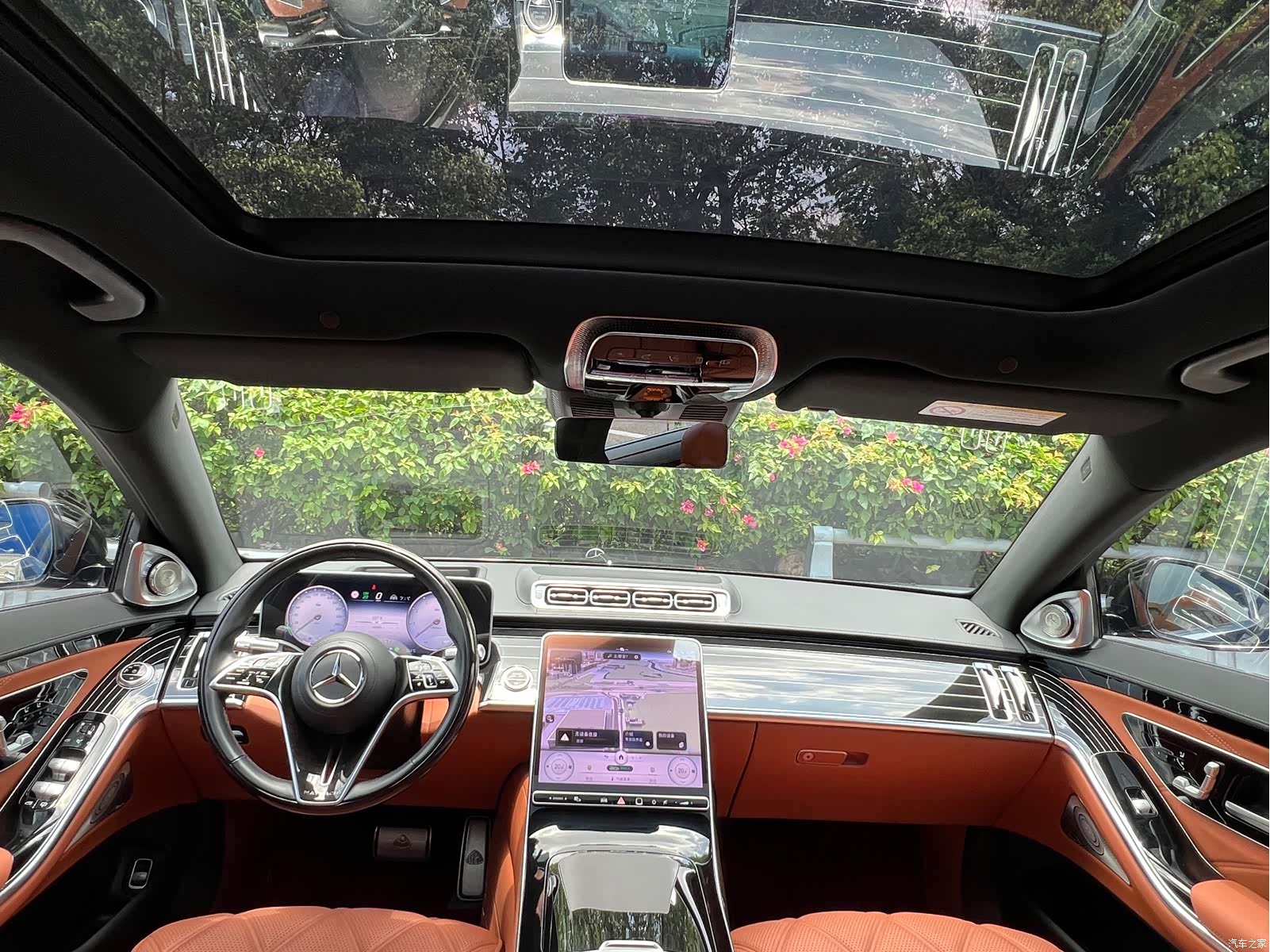 Maybach S-Class, 2023 11