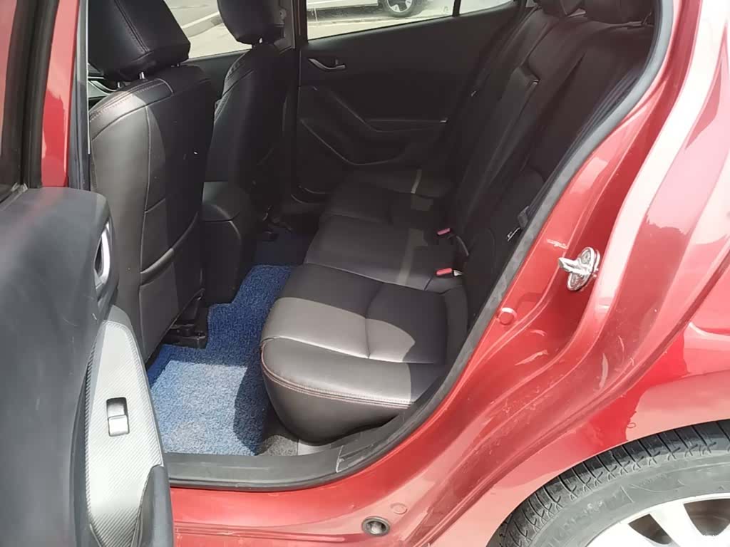 Mazda Mazda3, 2017 17