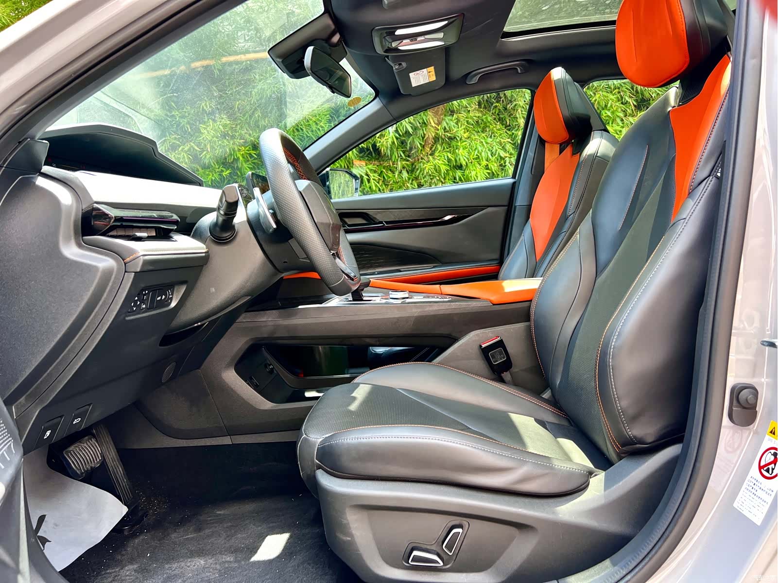 Changan UNI-V, 2022 9