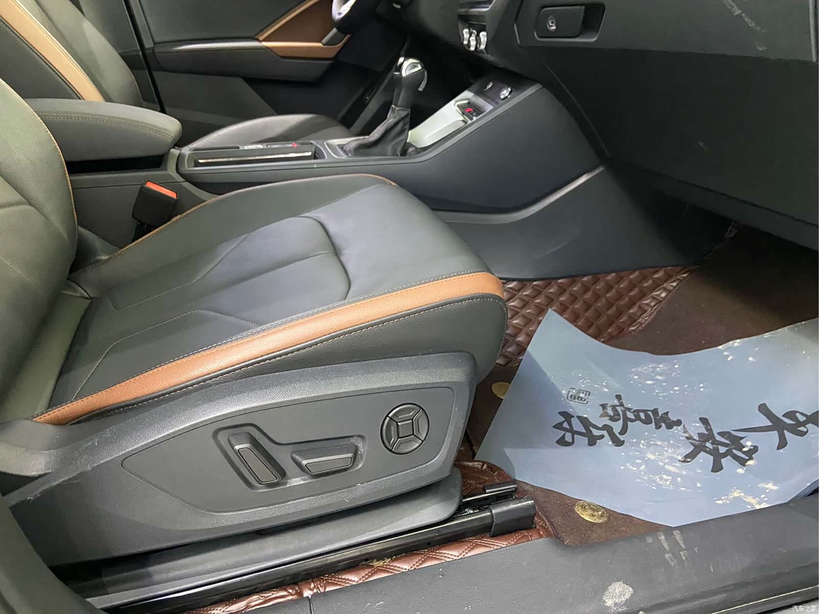 Audi Q3, 2023 16