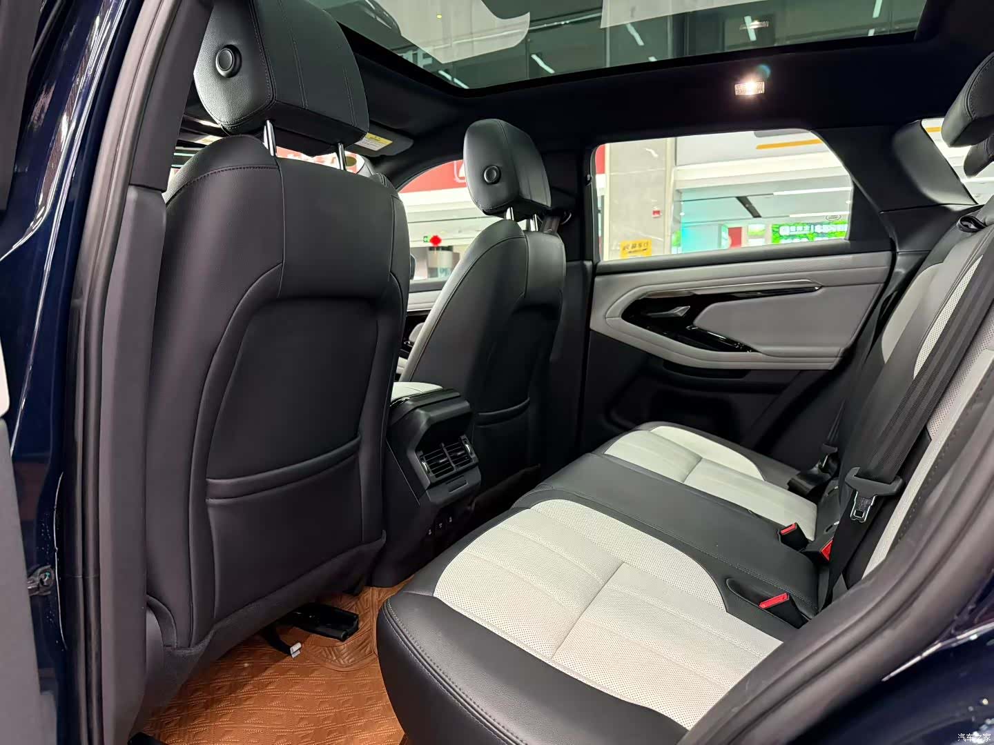 Land Rover Range Rover, 2021 все фото
