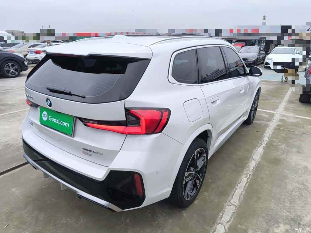 BMW X1, 2024 все фото
