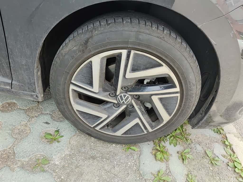 Volkswagen Sagitar, 2023 8