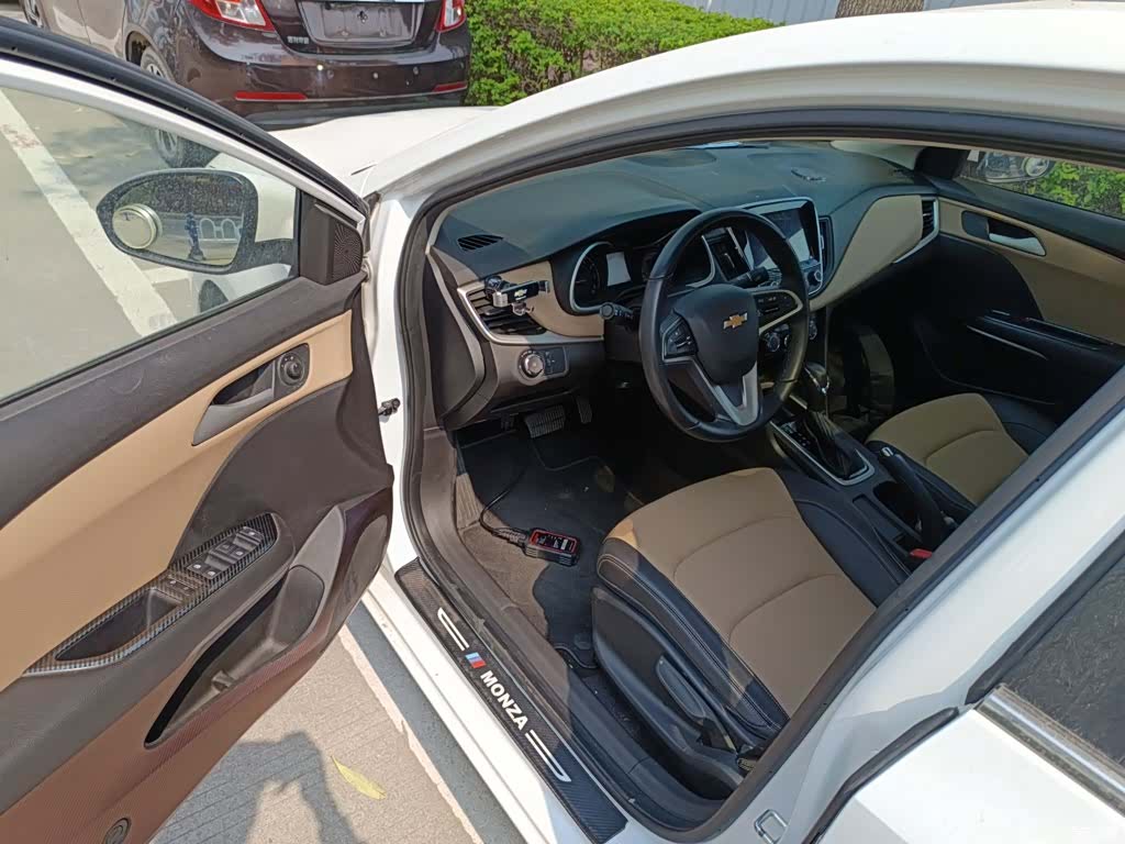 Chevrolet 320, 2020 16