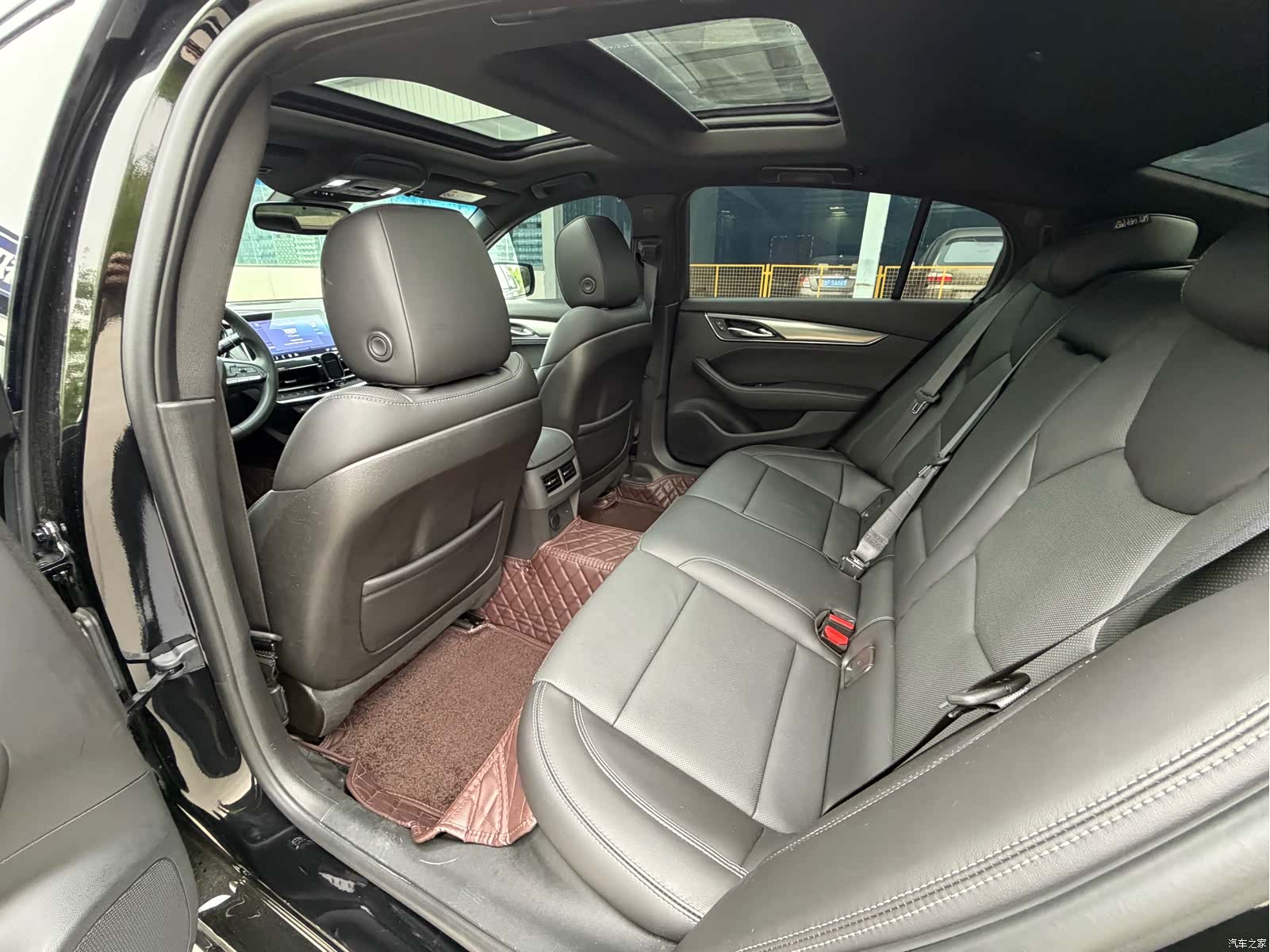 Cadillac CT5, 2022 8