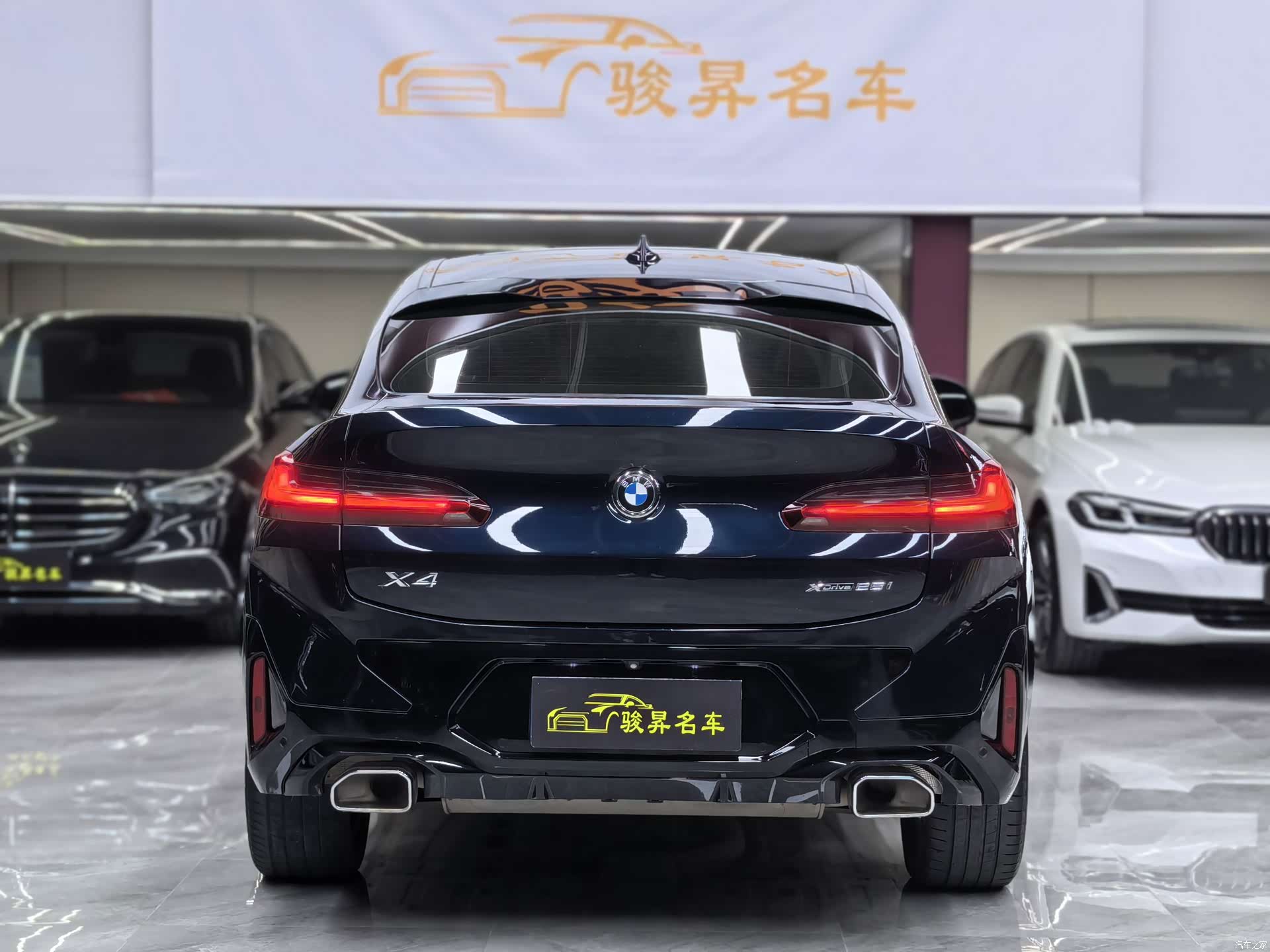BMW X4, 2022 все фото