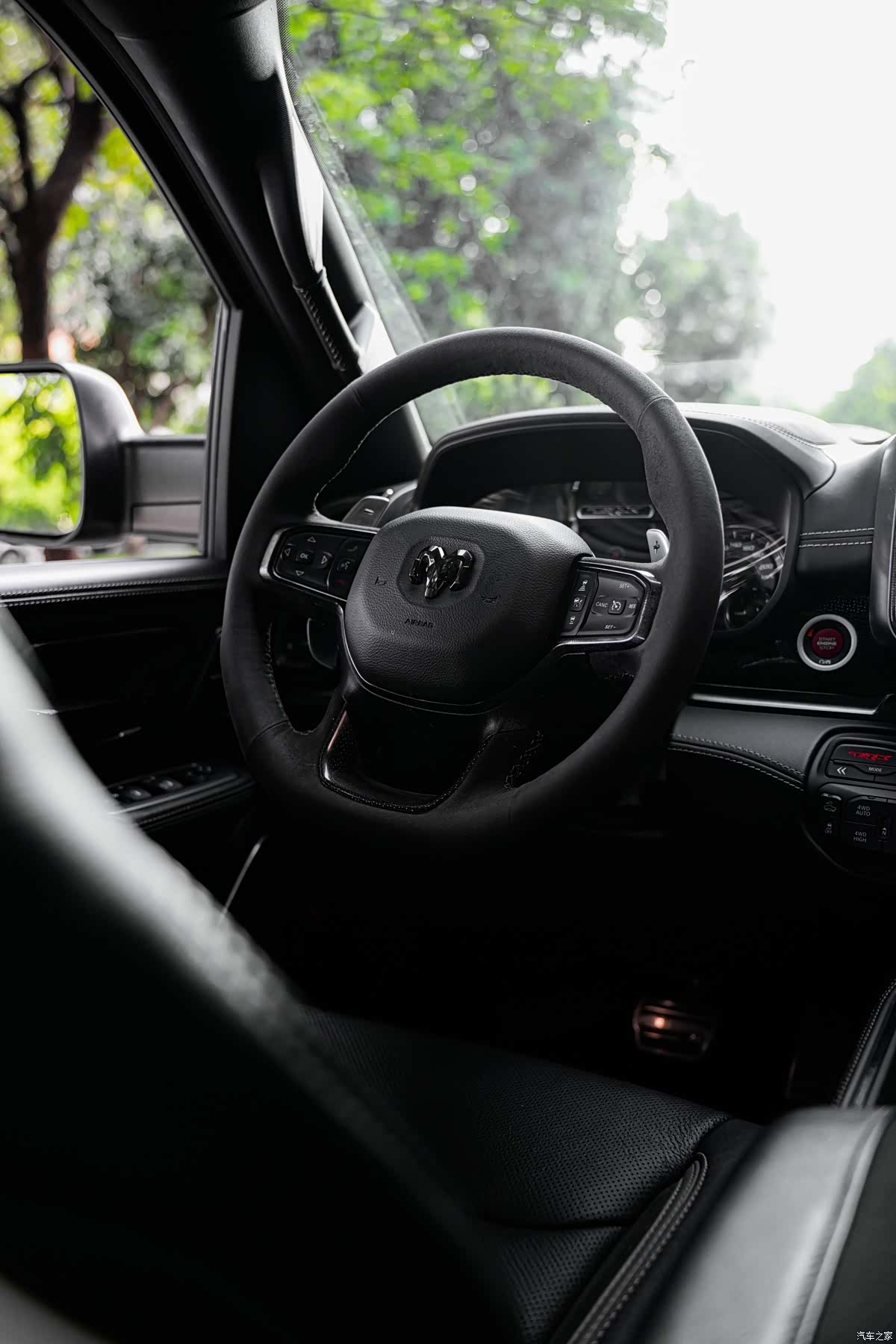 RAM Trucks, 2023 17