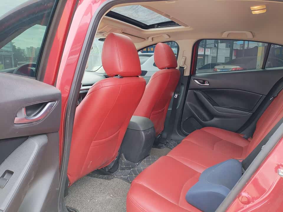 Mazda 3 Angkesaila Mazda 3 Angkesaila
