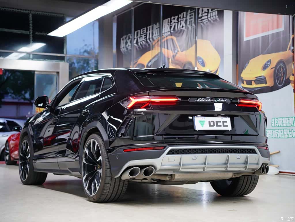 Lamborghini Urus, 2020 2