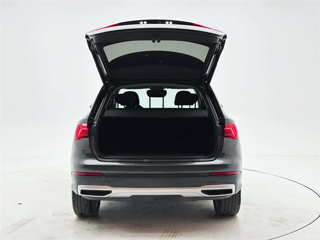 Audi Q3, 2022 8
