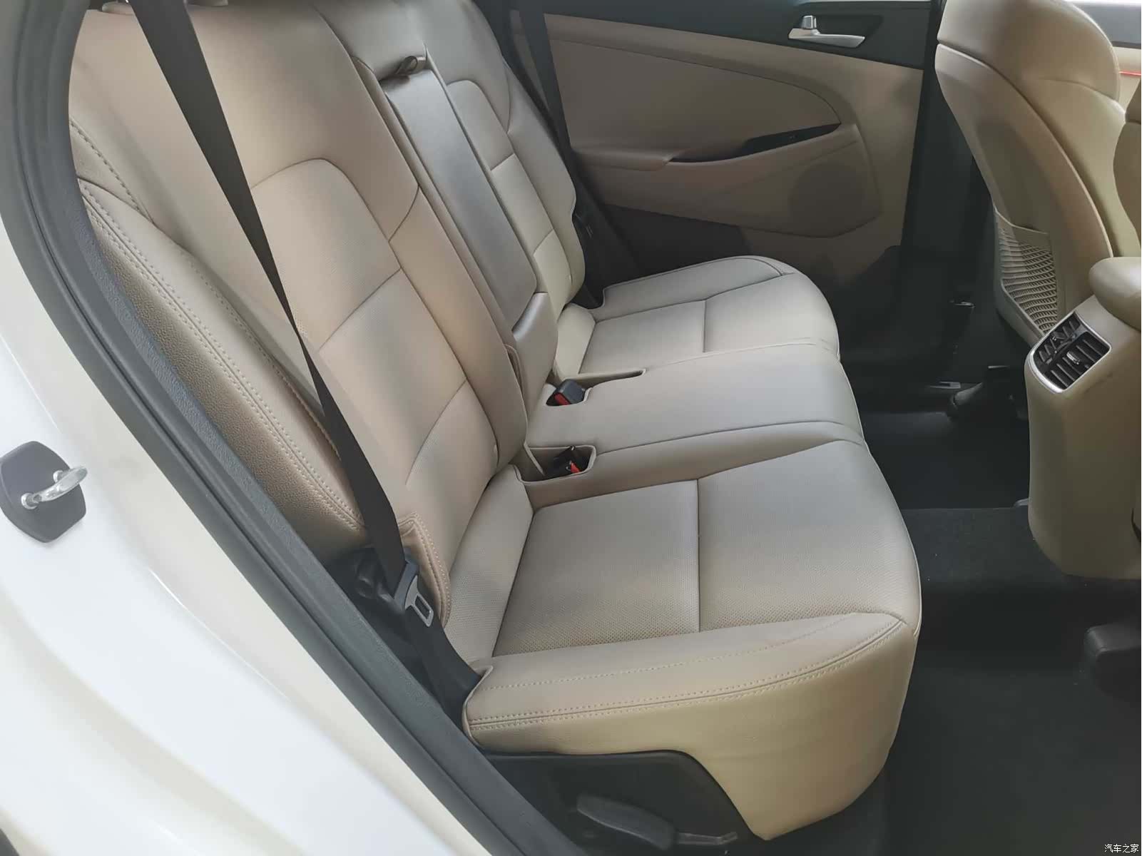 Hyundai Tucson, 2016 15