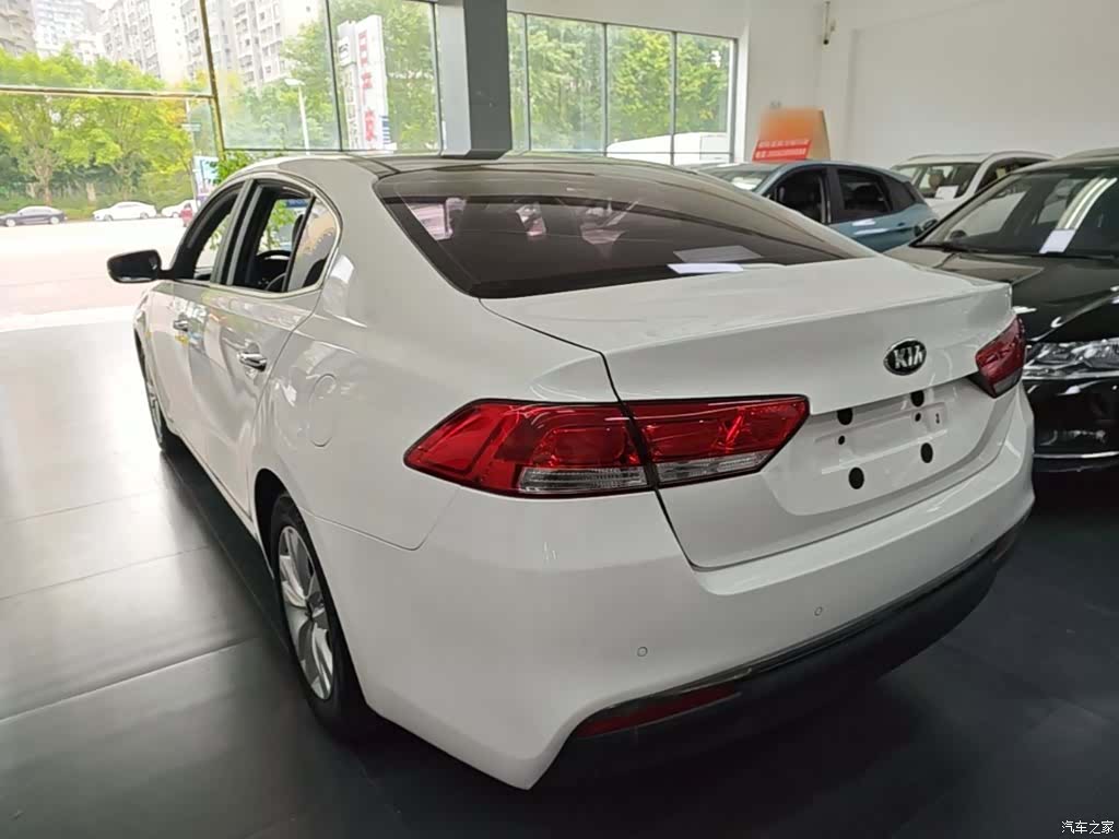 Kia K4, 2015 все фото