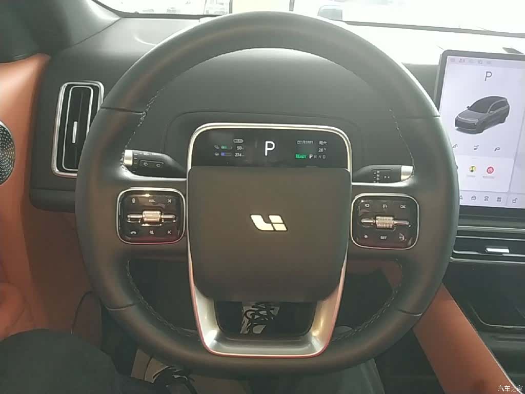 Li Auto L8, 2025 11